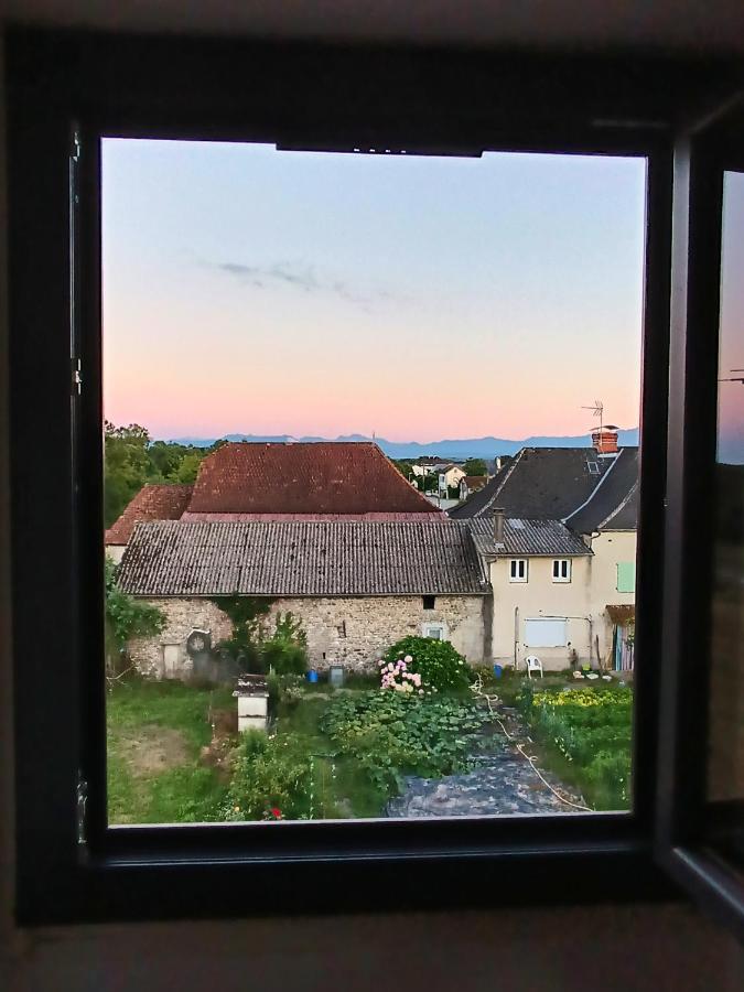 Les Tanalis - Chambres D'Hotes & Gite Gurs Exterior photo